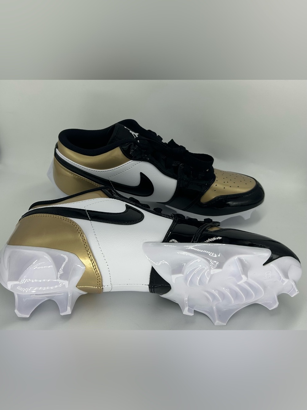 New Air Jordan 1 Low Size 8.5-9 Us Men’s Football Cleats Style FJ6245-701 - Picture 9 of 12